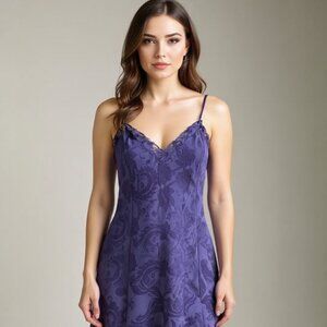 VICTORIA’S SECRET 90s / Y2K Vintage Gold Label Purple Chemise Slip Size Large